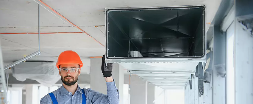 Clogged Air Duct Cleaning and Sanitizing in Amesbury, MA